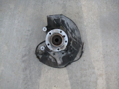 2003 BMW 745Li E65 / E66 - Spindle Hub Dust Cover, Front, Right